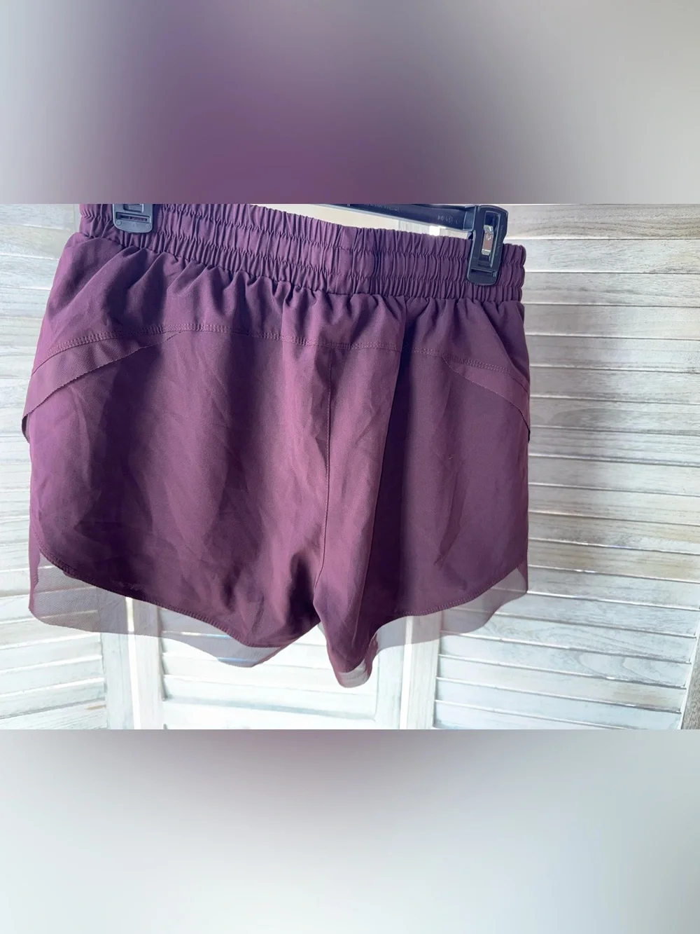 NWT Medium HALARA Burgundy Athletic Shorts with Drawstring - Picture 2 of 3